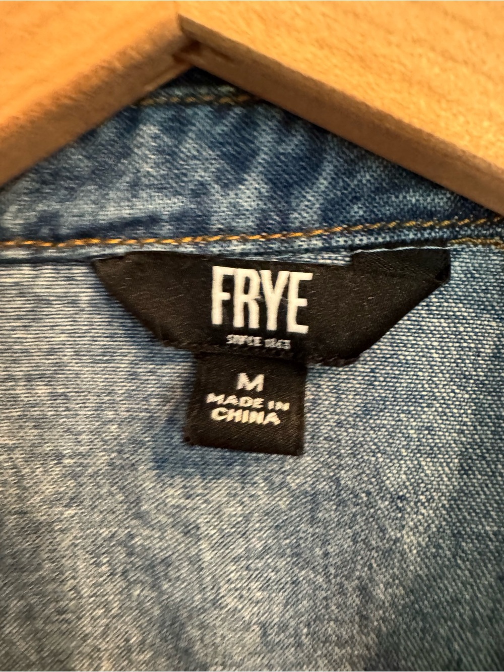 Frye Women’s Denim Shirt Dress Medium Light Wash Button Front 100% Cotton - Picture 5 of 6